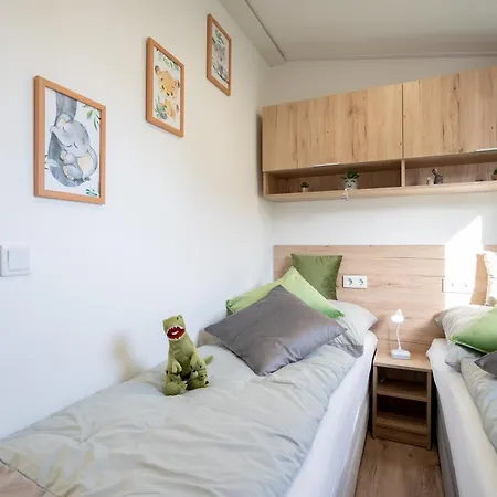 Ostseecamp Seehund * שרבאוץ